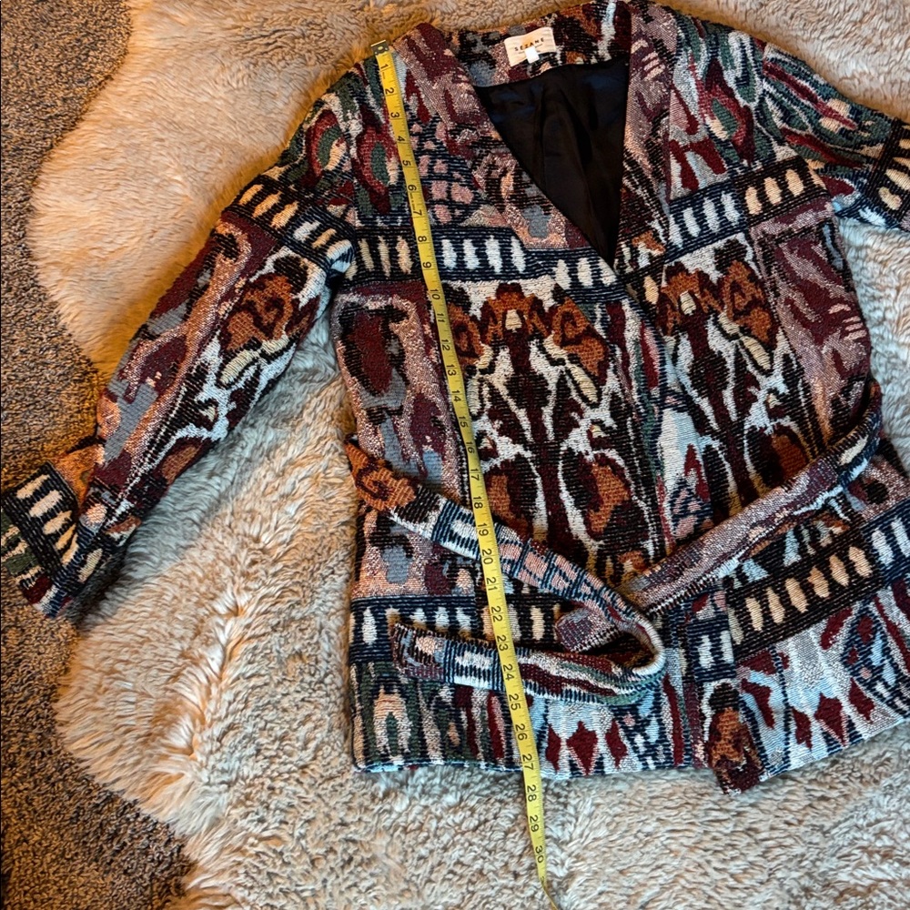 Sezane Chiara Textured Jacket‎ with Belt - Picture 8 of 9